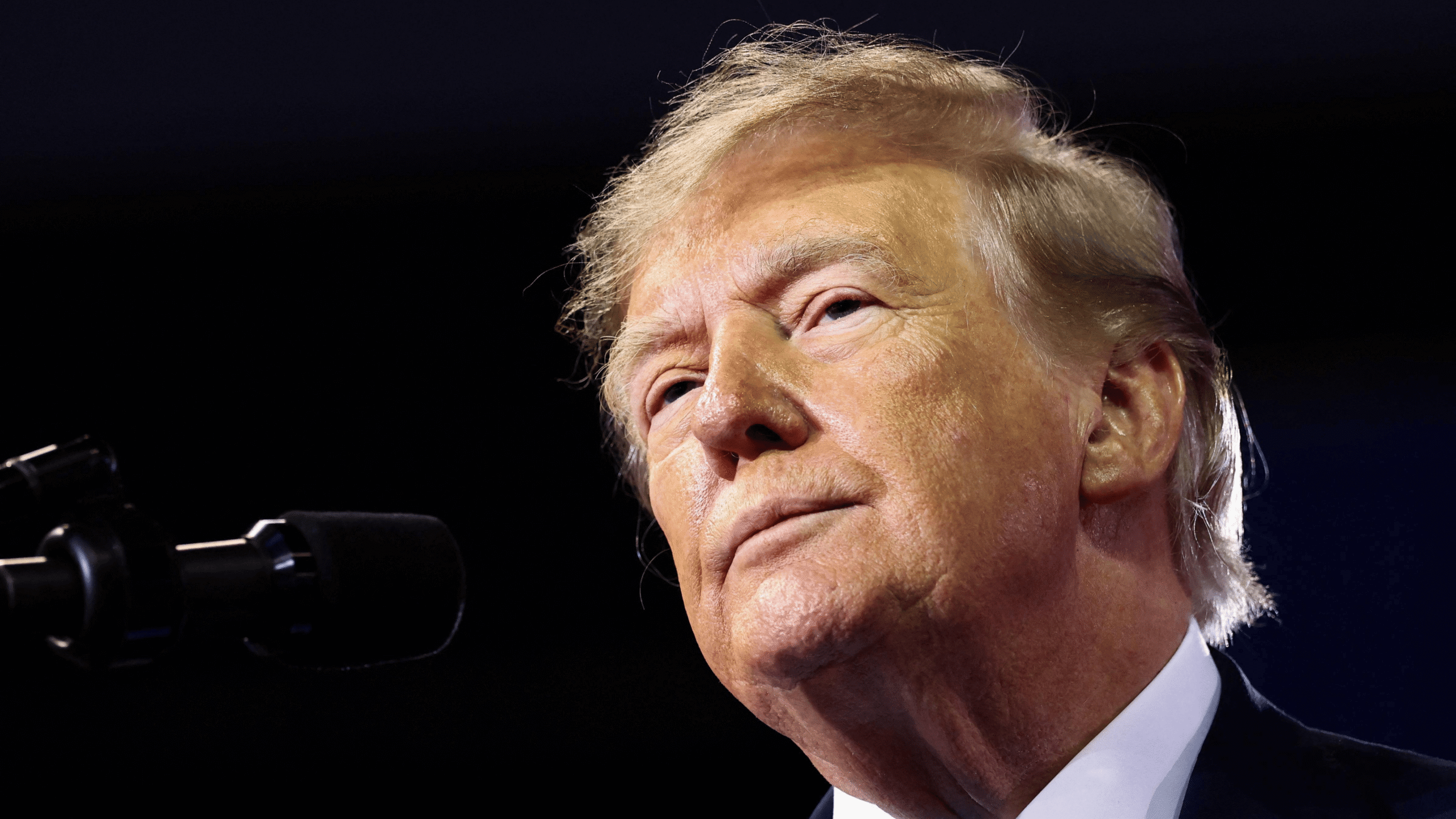Trump Says Suspension of Russia Sanctions Is to Keep Peace Negotiations Going
